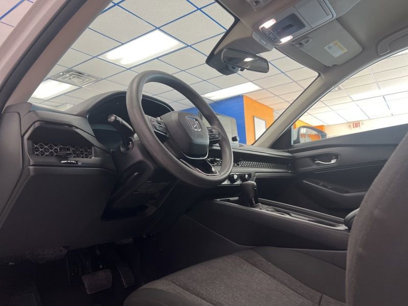 Used 2023 Honda Accord LX image 18