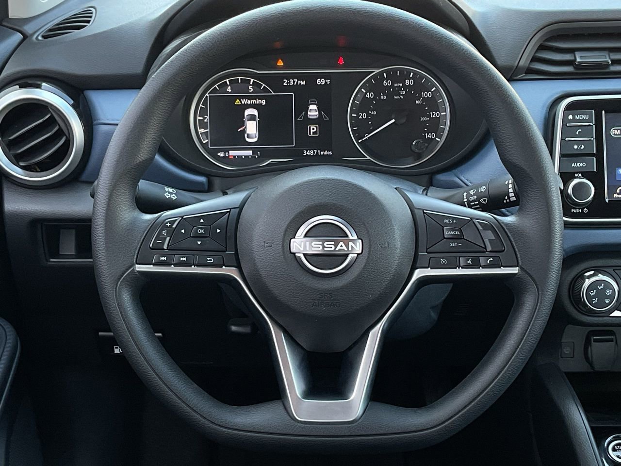 Used 2025 Nissan Versa SV image 20