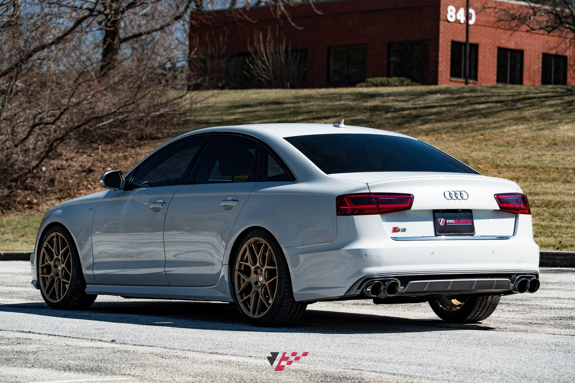 Used 2016 Audi S6 Prestige w/ Prestige Package image 24