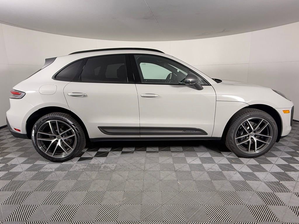 New 2026 Porsche Macan Turbo image 8