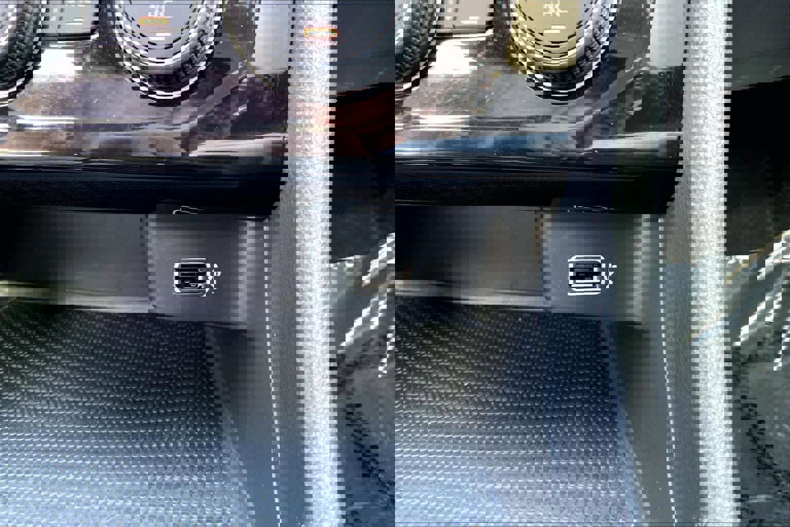 Used 2019 Volkswagen Jetta R-Line image 35