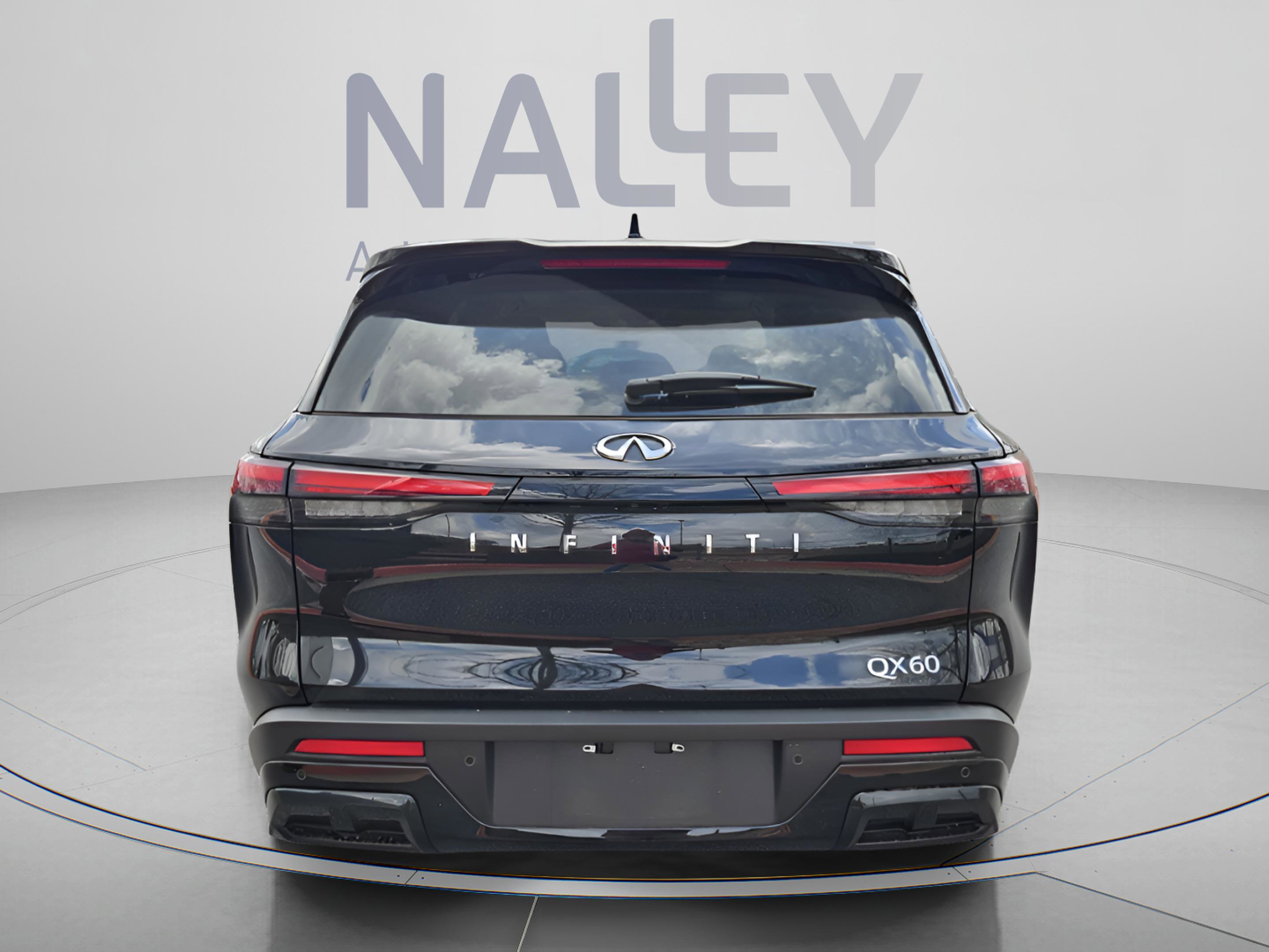 Used 2025 INFINITI QX60 Pure FWD image 5