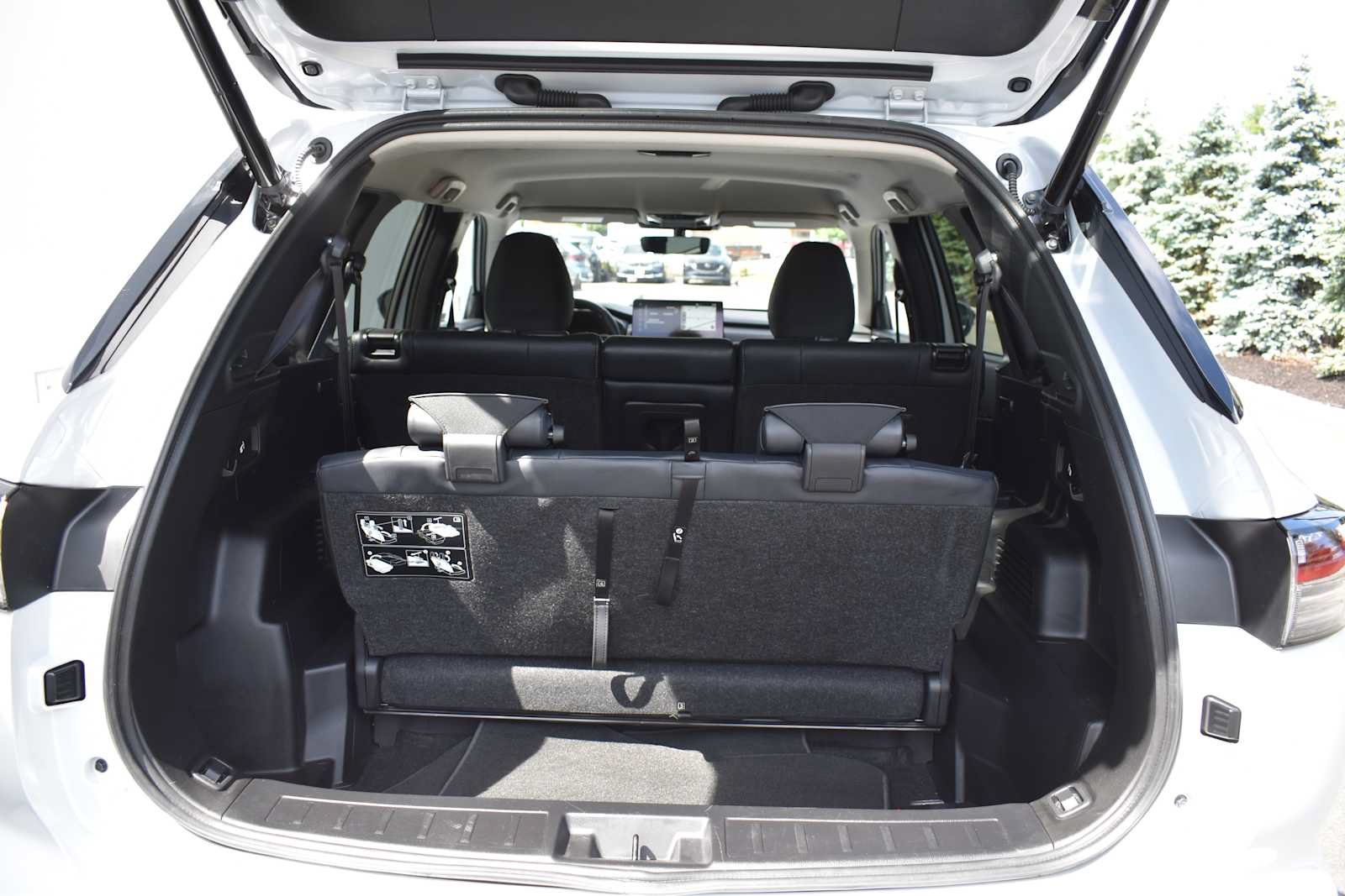 Used 2026 Mitsubishi Outlander SE AWD/4WD image 9