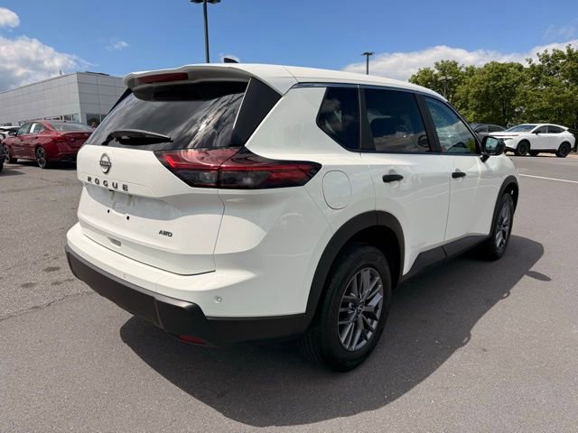Certified 2024 Nissan Rogue S AWD/4WD image 5