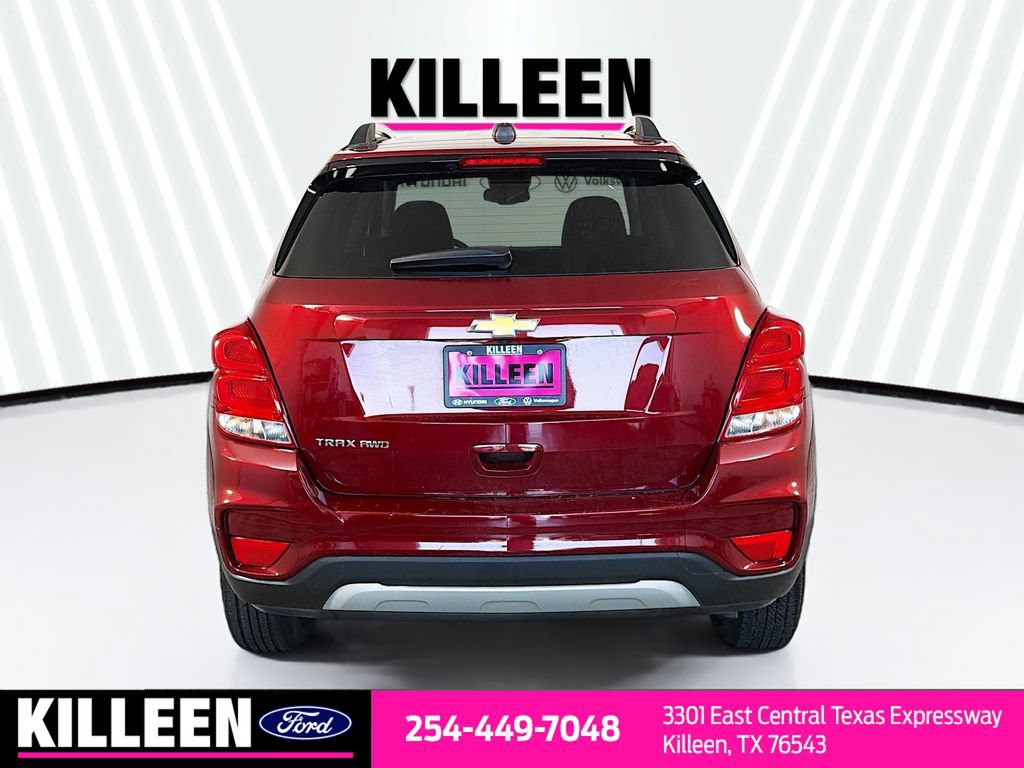 Used 2022 Chevrolet Trax LT w/ LT Convenience Package AWD/4WD image 8