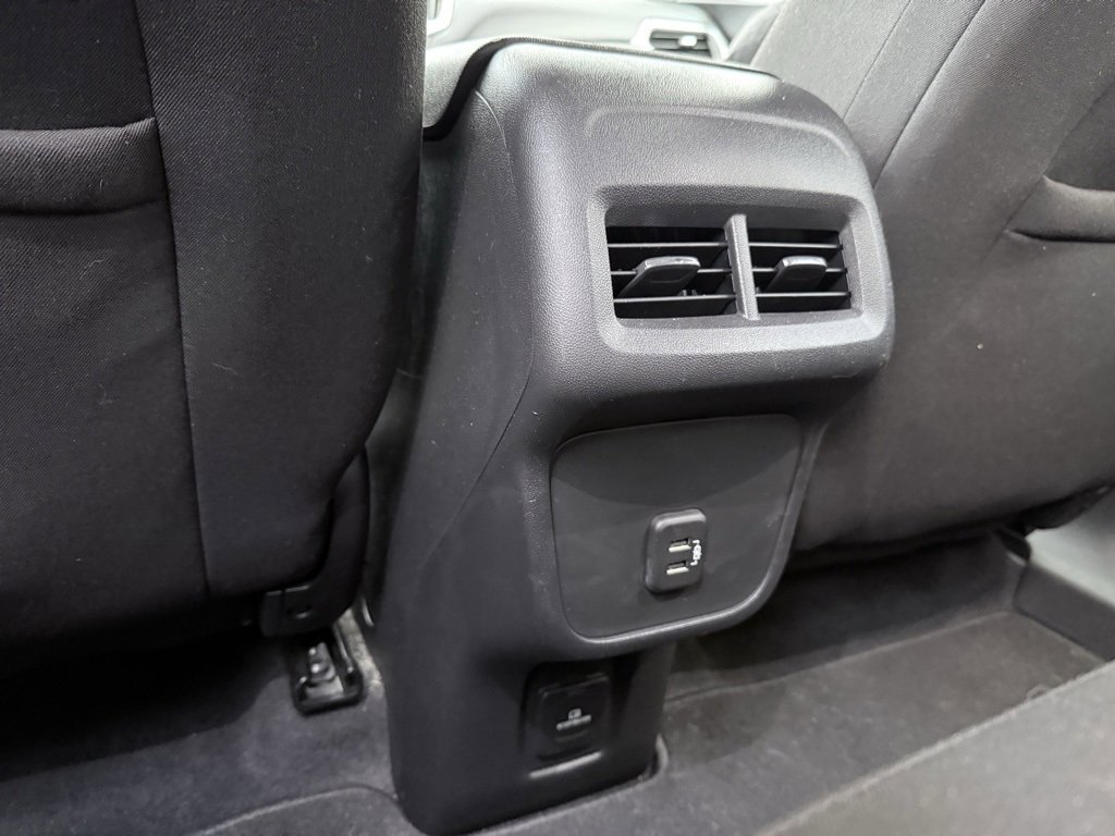 Used 2021 Chevrolet Equinox LT image 26