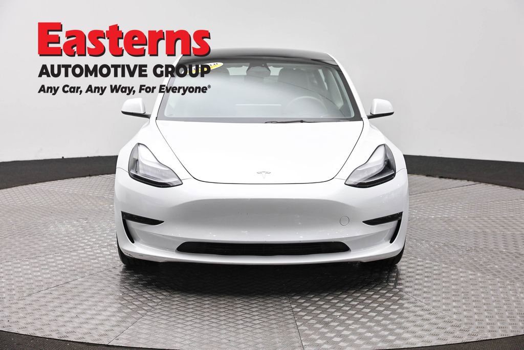 Used 2023 Tesla Model 3 Standard Range RWD image 2