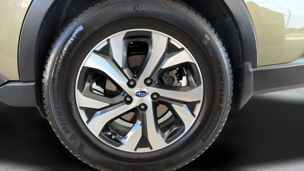 Used 2020 Subaru Outback Touring AWD/4WD image 30