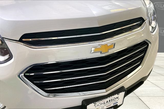 Used 2017 Chevrolet Equinox Premier w/ Enhanced Convenience Package AWD/4WD image 10