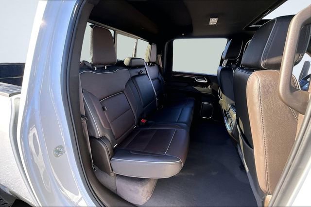 Used 2025 GMC Sierra 3500 Denali w/ Denali Reserve Package image 26