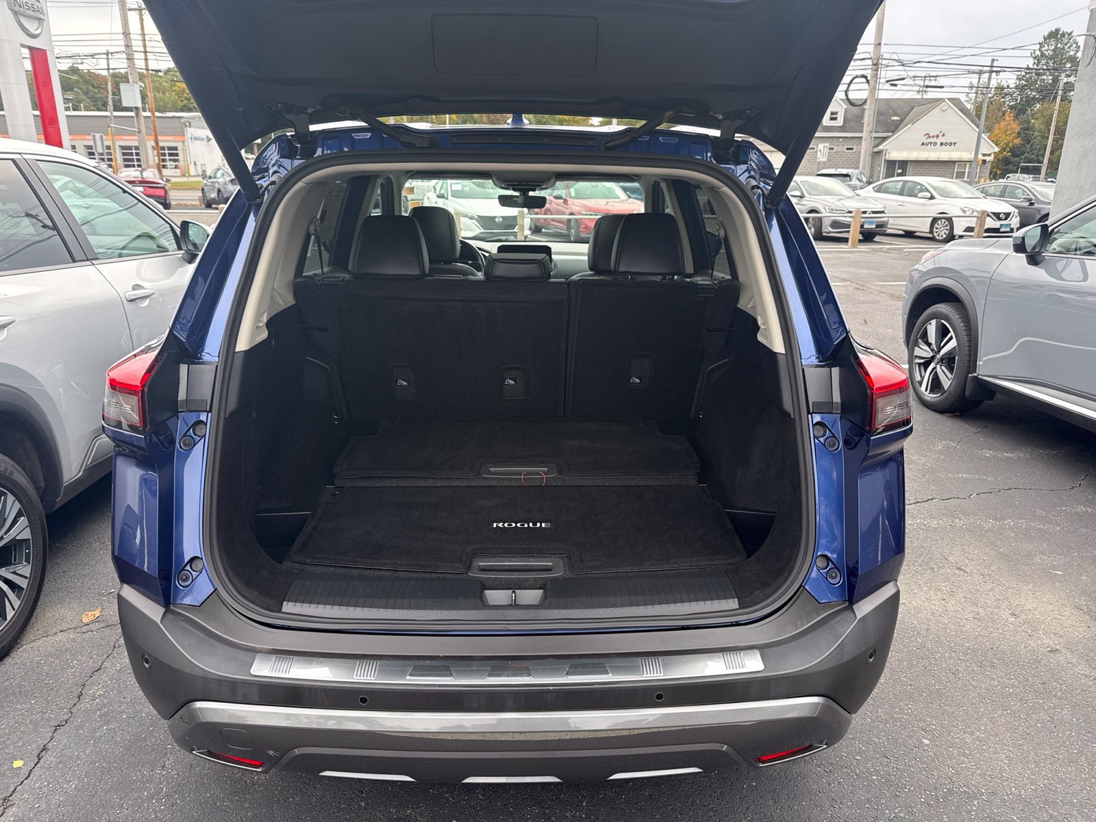 Certified 2022 Nissan Rogue SL w/ SL Premium Package AWD/4WD image 29