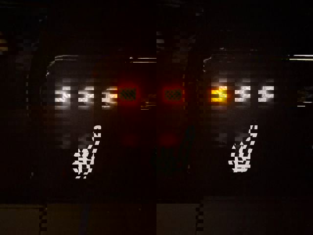 Used 2023 Toyota Crown Limited image 7