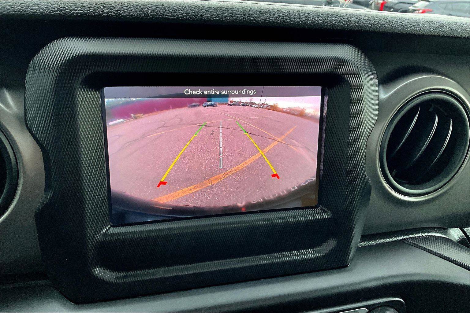 Used 2022 Jeep Wrangler Willys image 26