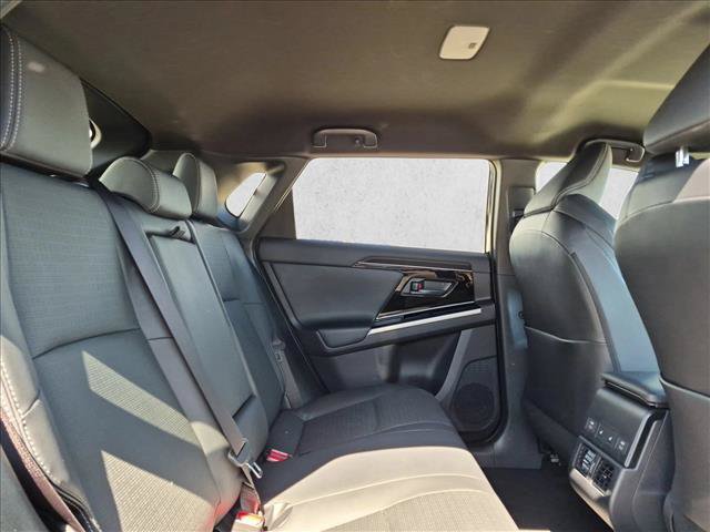 Used 2025 Subaru Solterra AWD/4WD image 19