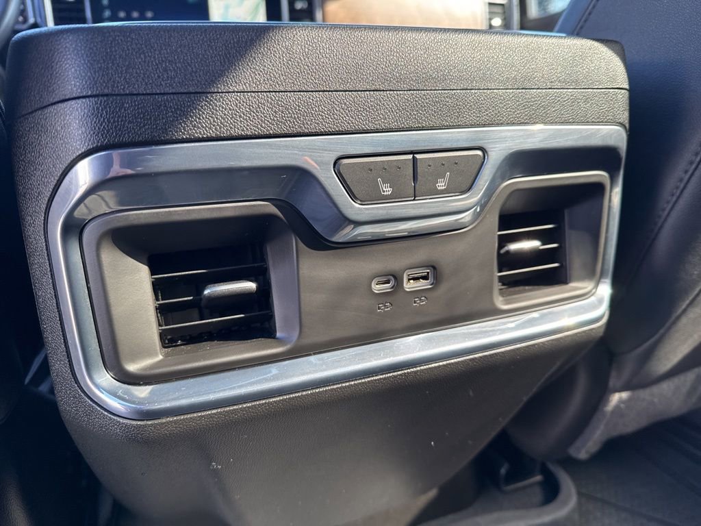 Used 2023 Chevrolet Silverado 1500 High Country w/ High Country Premium Package image 20