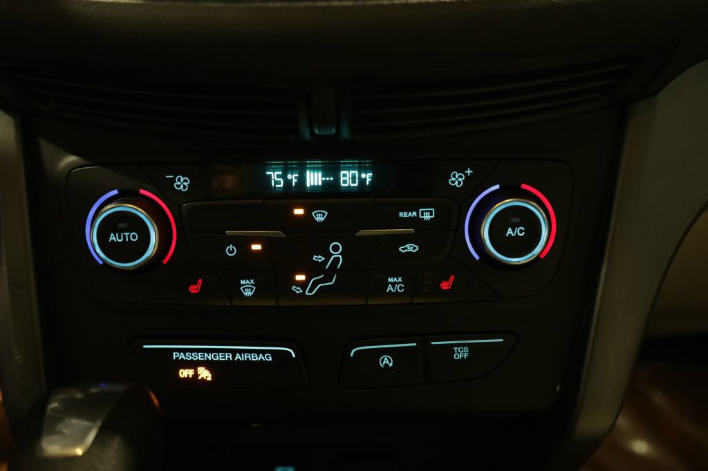 Used 2017 Ford Escape SE w/ SE Cold Weather Package image 36