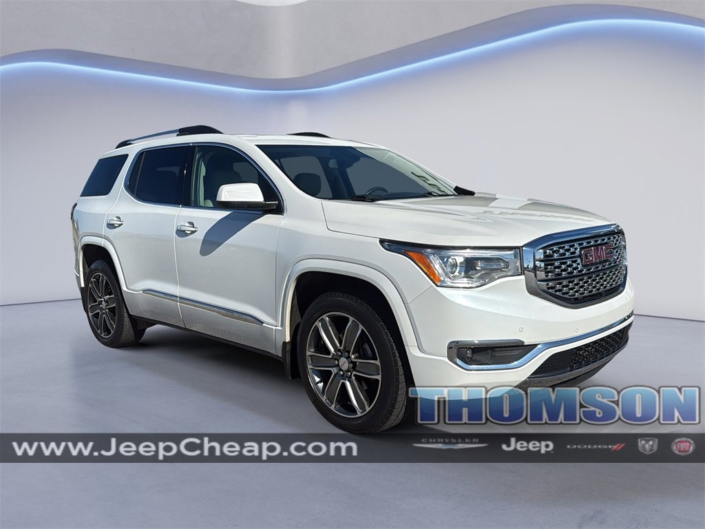 Used 2017 GMC Acadia Denali w/ Technology Package image 1