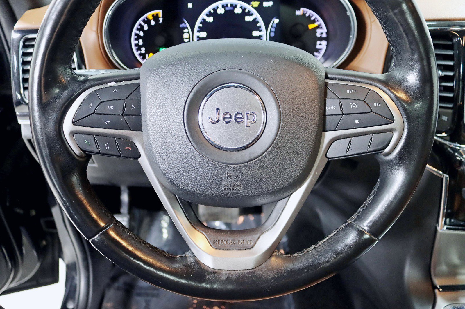 Used 2021 Jeep Grand Cherokee Overland image 15