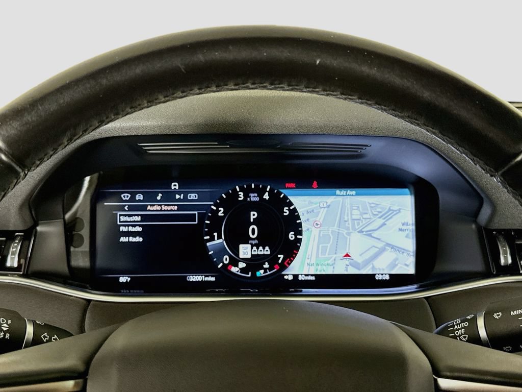 Used 2021 Land Rover Range Rover Evoque SE AWD/4WD image 10