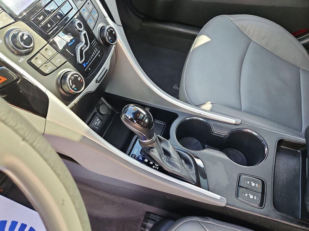 Used 2012 Hyundai Sonata Limited FWD image 23
