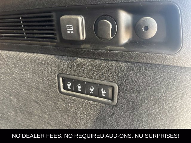 Used 2023 Jeep Grand Wagoneer Series III AWD/4WD image 11