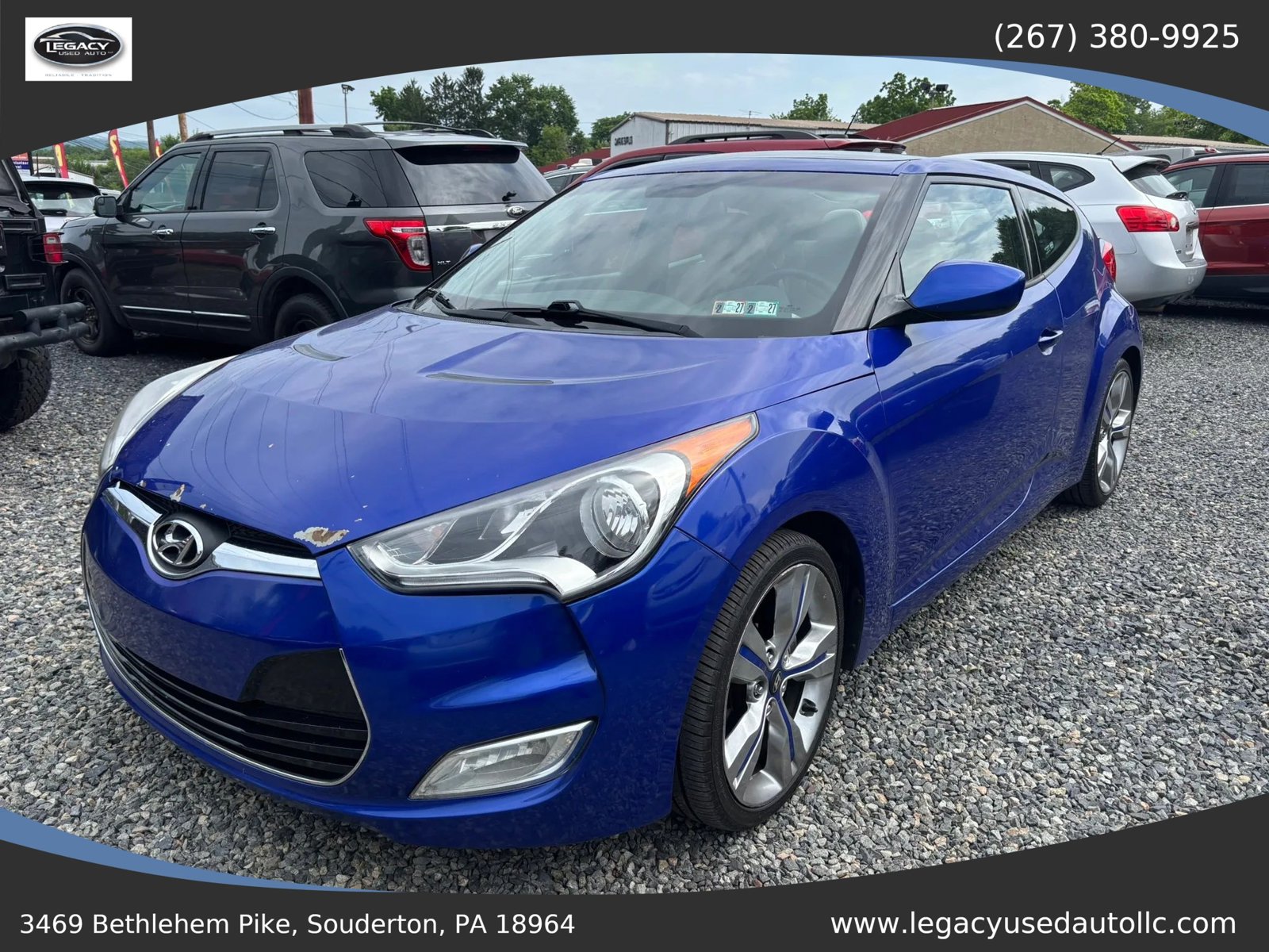 Used 2012 Hyundai Veloster w/ Style Pkg FWD image 2