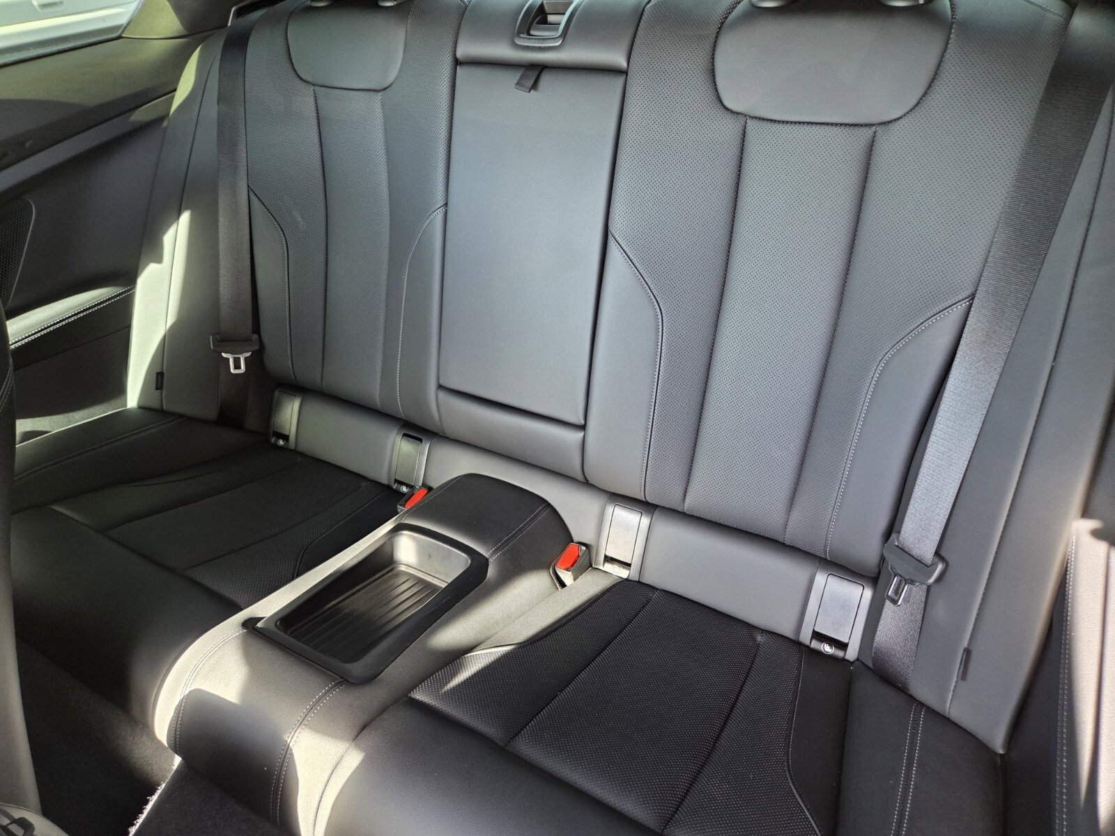 Used 2024 BMW M240i Coupe image 12