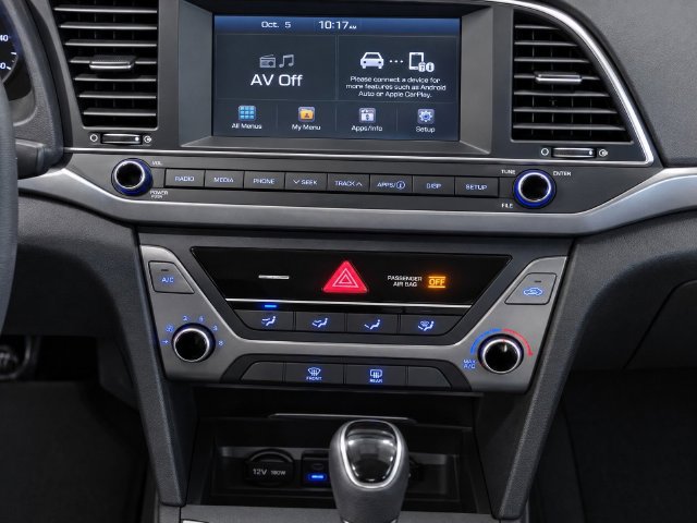 Used 2018 Hyundai Elantra SEL w/ Cargo Package FWD image 10