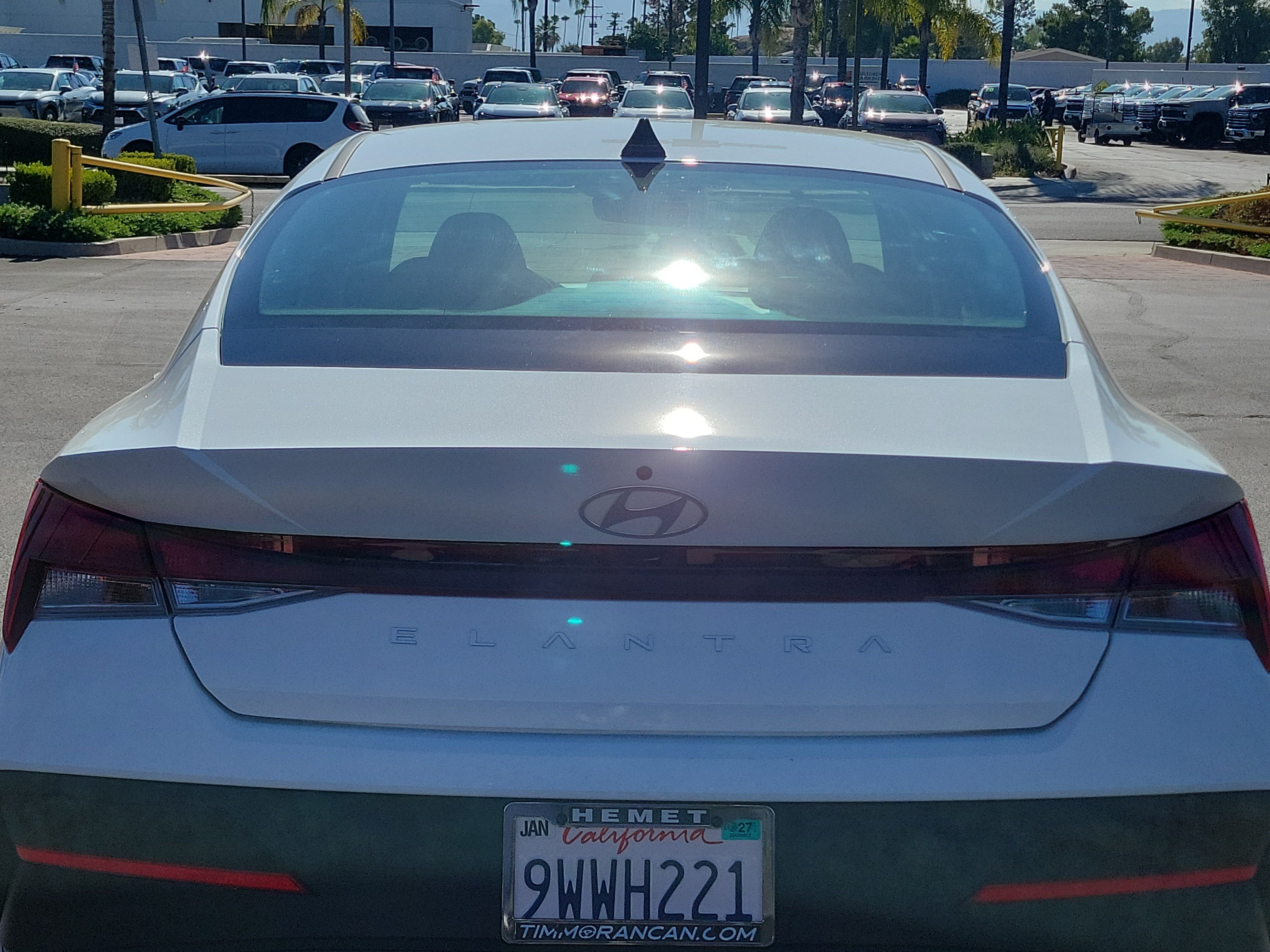 Certified 2025 Hyundai Elantra SE FWD image 26