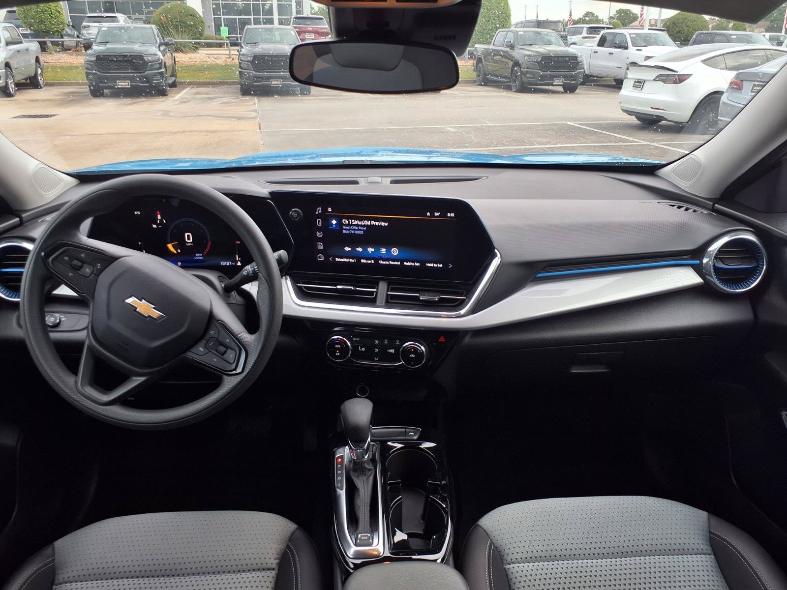 Used 2026 Chevrolet Trax LT FWD image 11