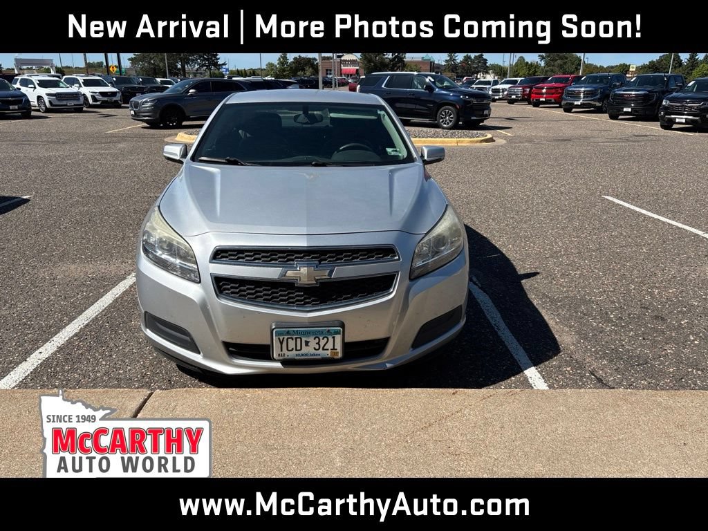 Used 2013 Chevrolet Malibu LT FWD image 2