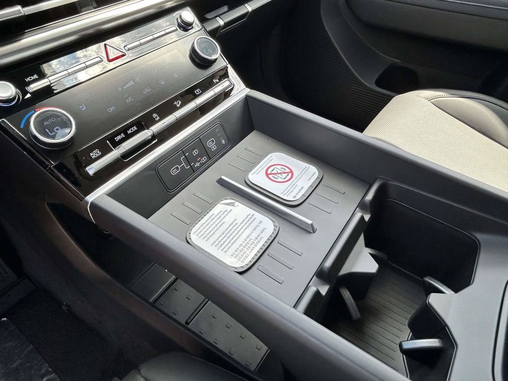 New 2027 Hyundai Santa Fe SEL FWD image 19