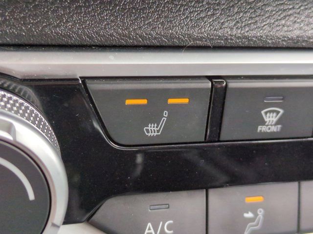 Used 2024 Nissan Altima 2.5 SR w/ SR Premium Package FWD image 24