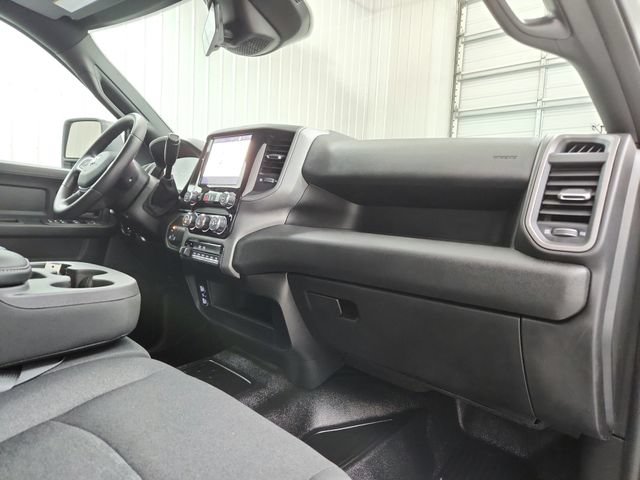 New 2026 RAM 3500 Tradesman w/ Chrome Appearance Group A AWD/4WD image 35