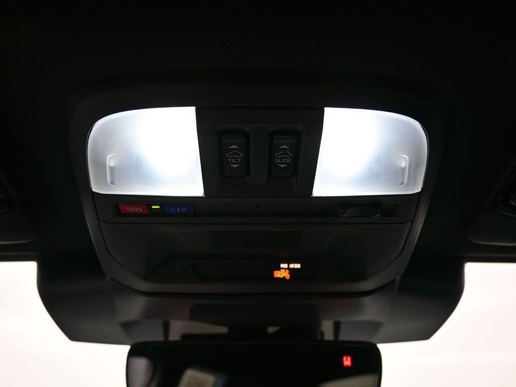 Used 2025 Subaru Crosstrek 2.5i Wilderness w/ Wilderness Package image 12