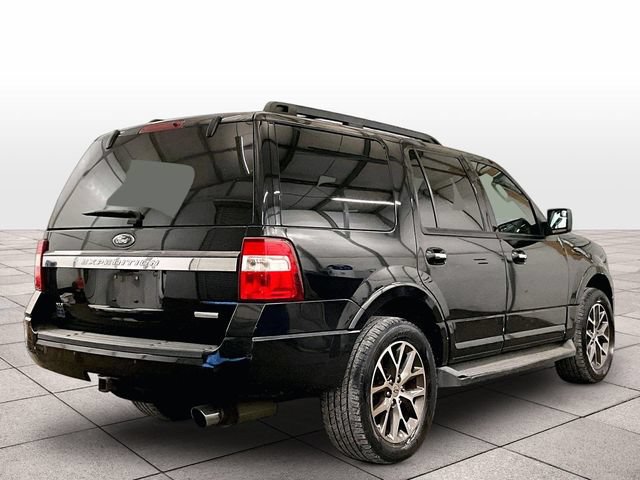 Used 2016 Ford Expedition XLT w/ Equipment Group 202A AWD/4WD image 12