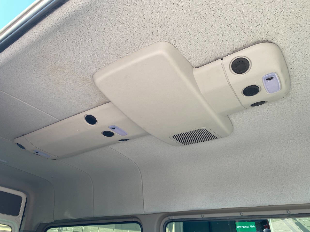 Used 2010 Freightliner Sprinter 2500 image 20