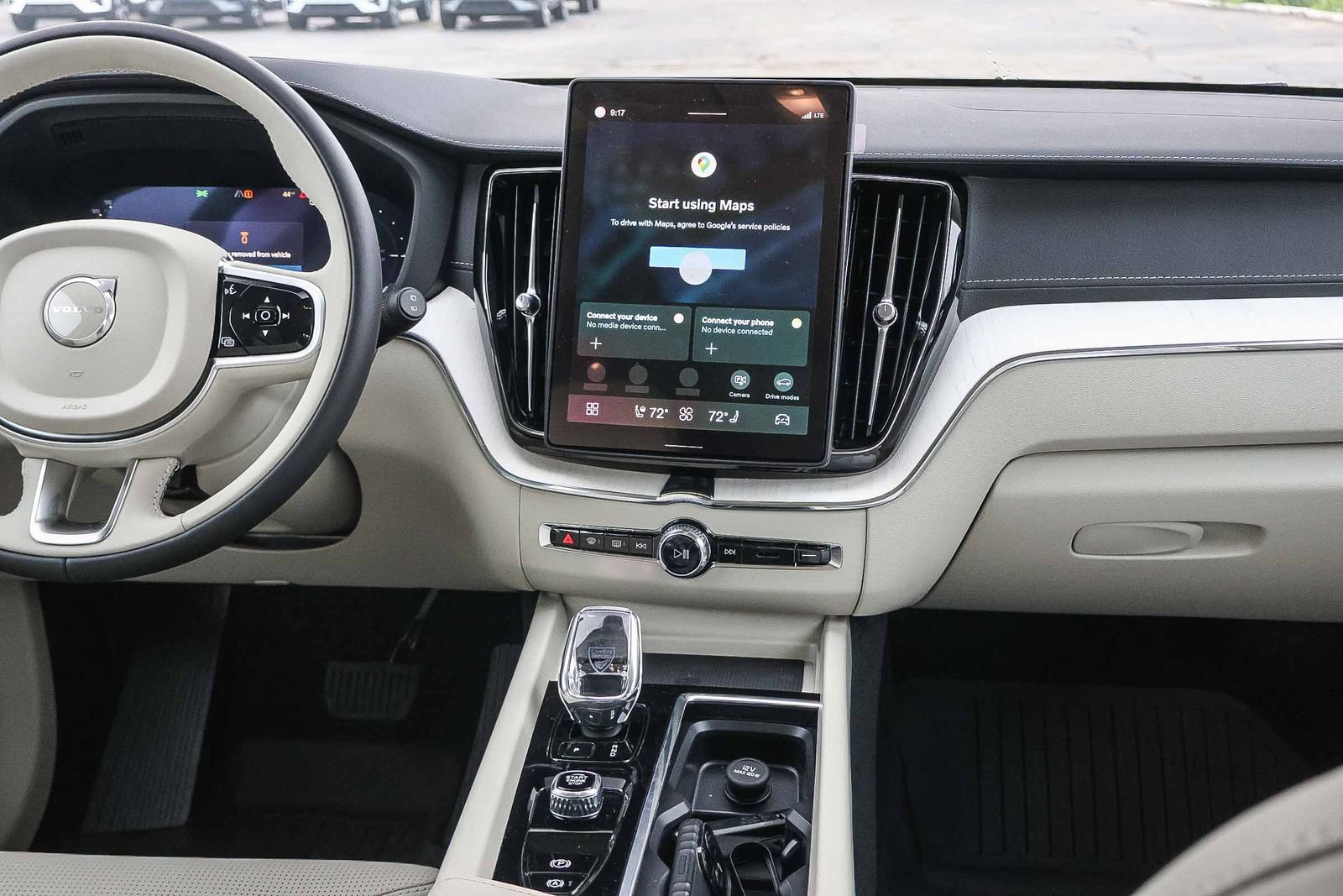 New 2026 Volvo XC60 T8 Ultra w/ Protection Package Premier AWD/4WD image 24