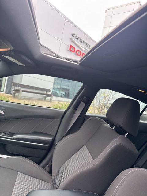 Used 2022 Dodge Charger R/T image 18