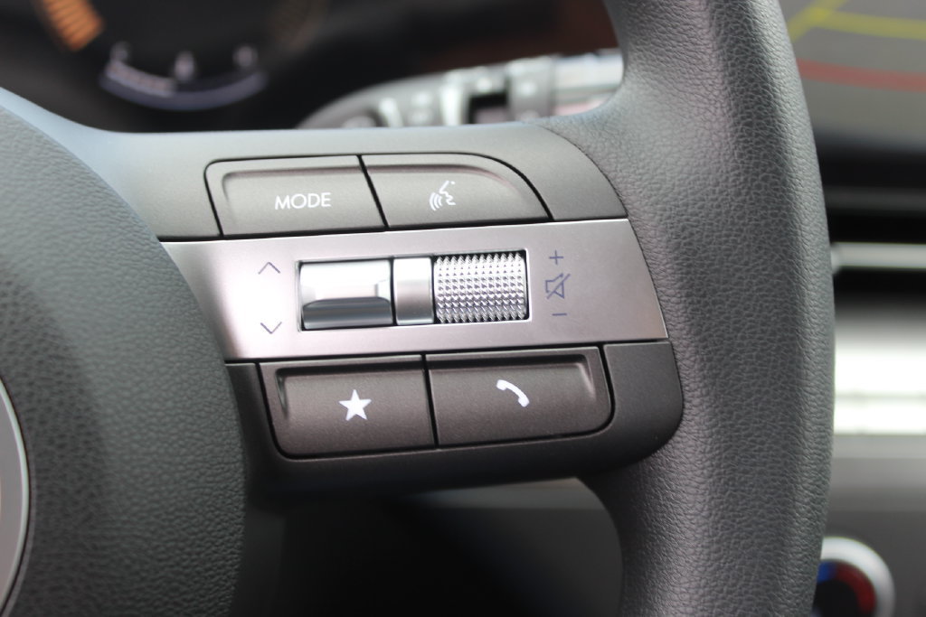 New 2026 Hyundai Kona SE FWD image 27