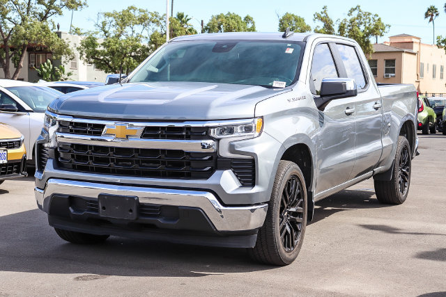 Used 2023 Chevrolet Silverado 1500 LT RWD image 4