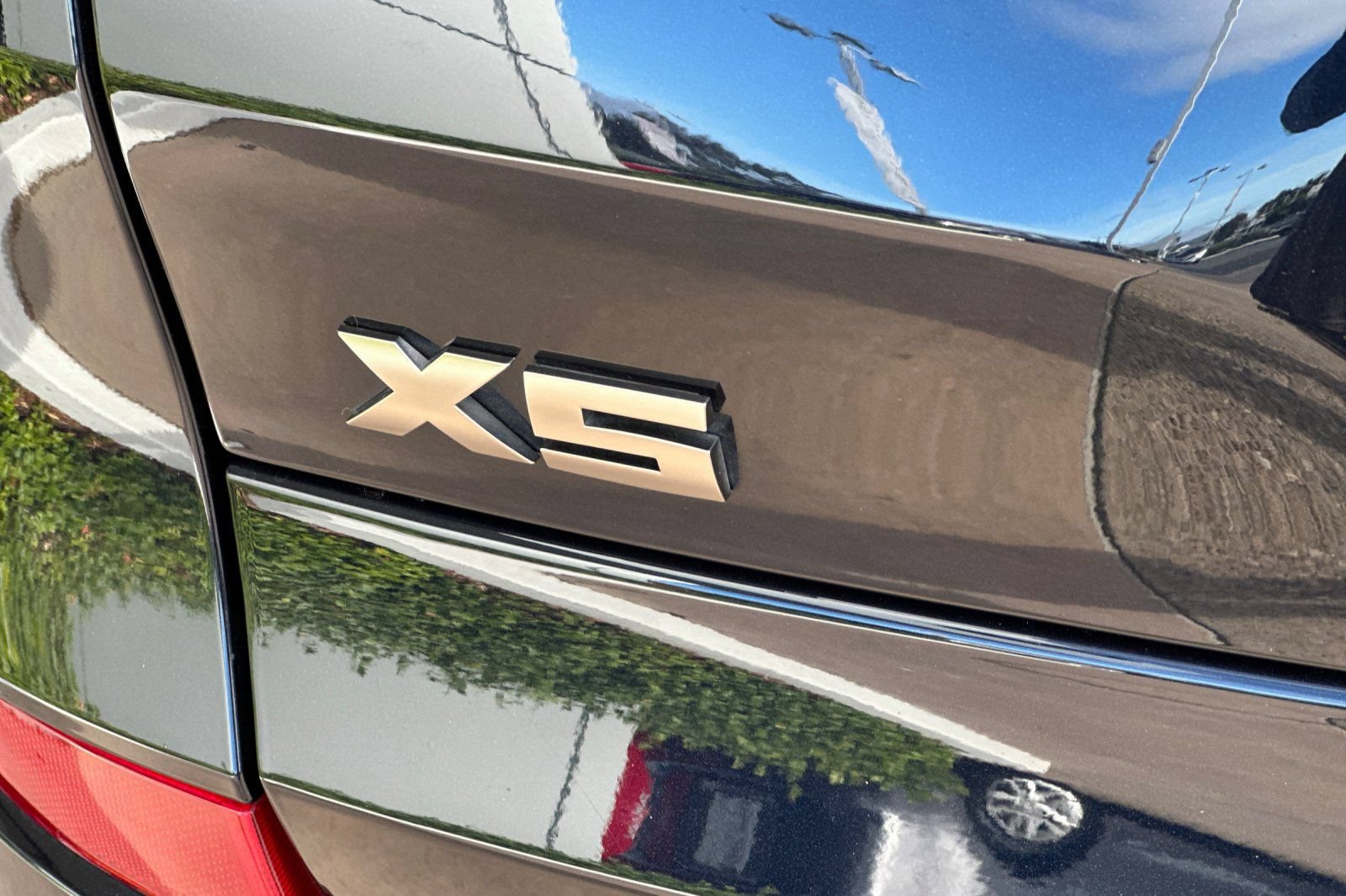 Used 2023 BMW X5 M50i w/ Climate Comfort Package AWD/4WD image 22