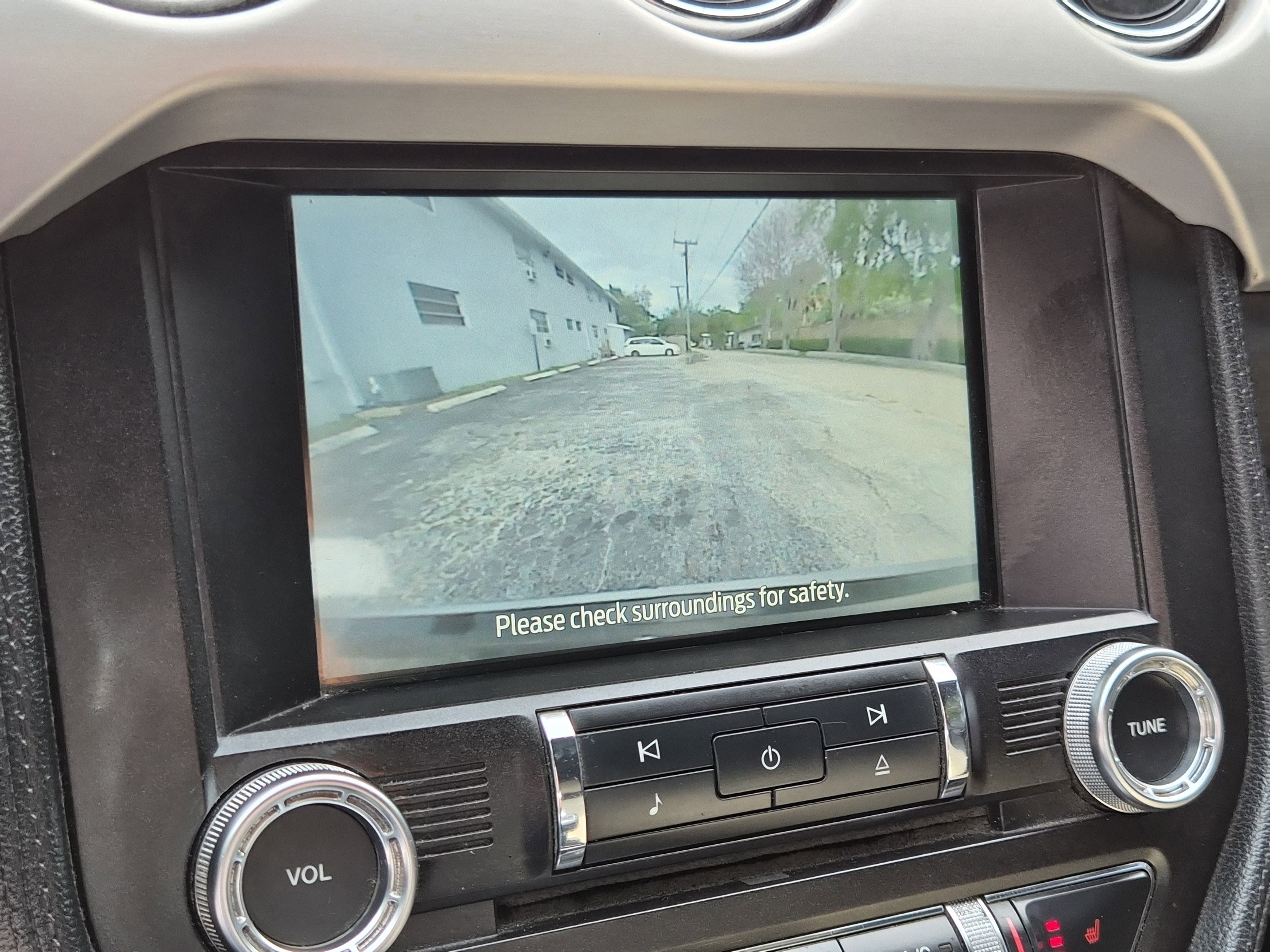 Used 2017 Ford Mustang Premium image 21