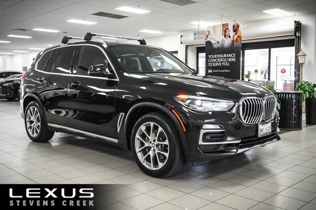 Used 2019 BMW X5 xDrive40i w/ Premium Package 2