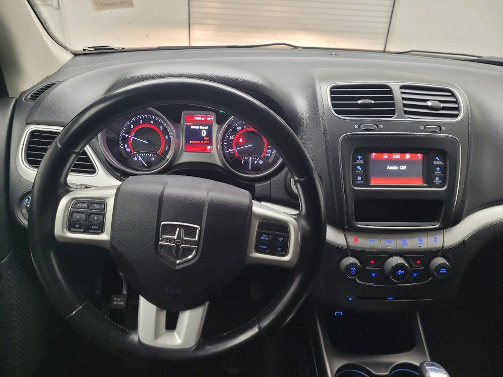 Used 2020 Dodge Journey SE w/ SE Popular Equipment Group image 22