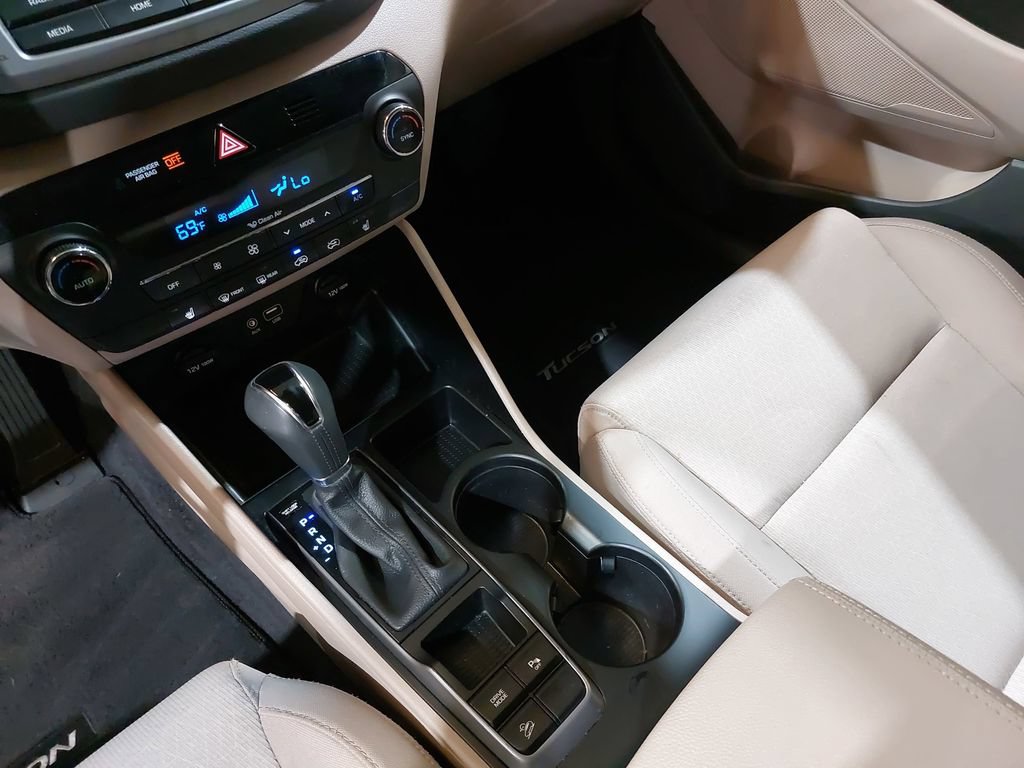 Used 2018 Hyundai Tucson Value FWD image 26