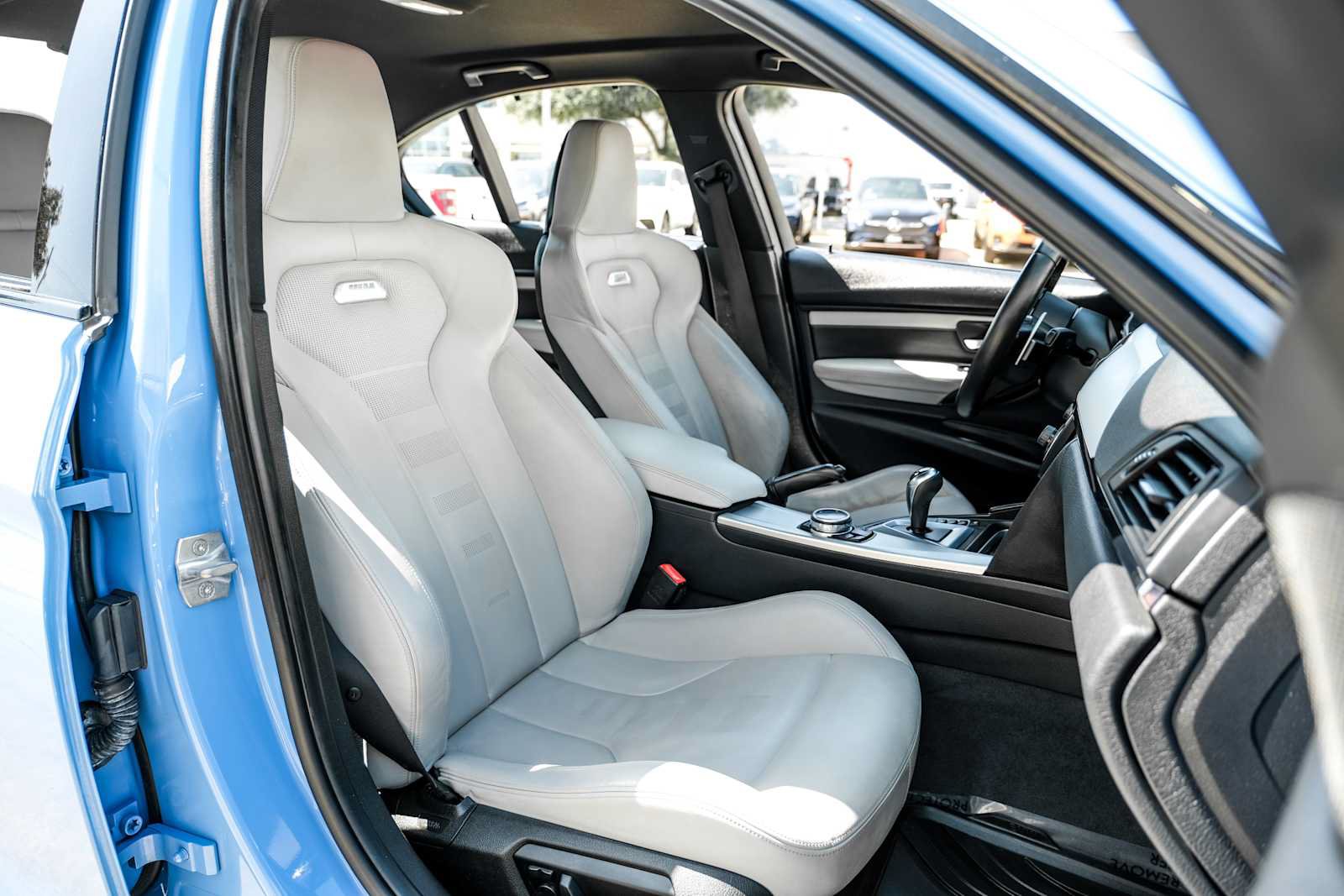 Used 2015 BMW M3 RWD image 33
