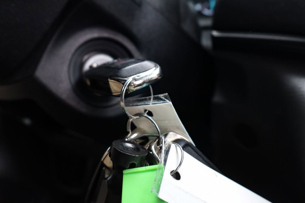 Used 2024 Ford Transit 250 148 High Roof Extended w/ Load Area Protection Package image 18