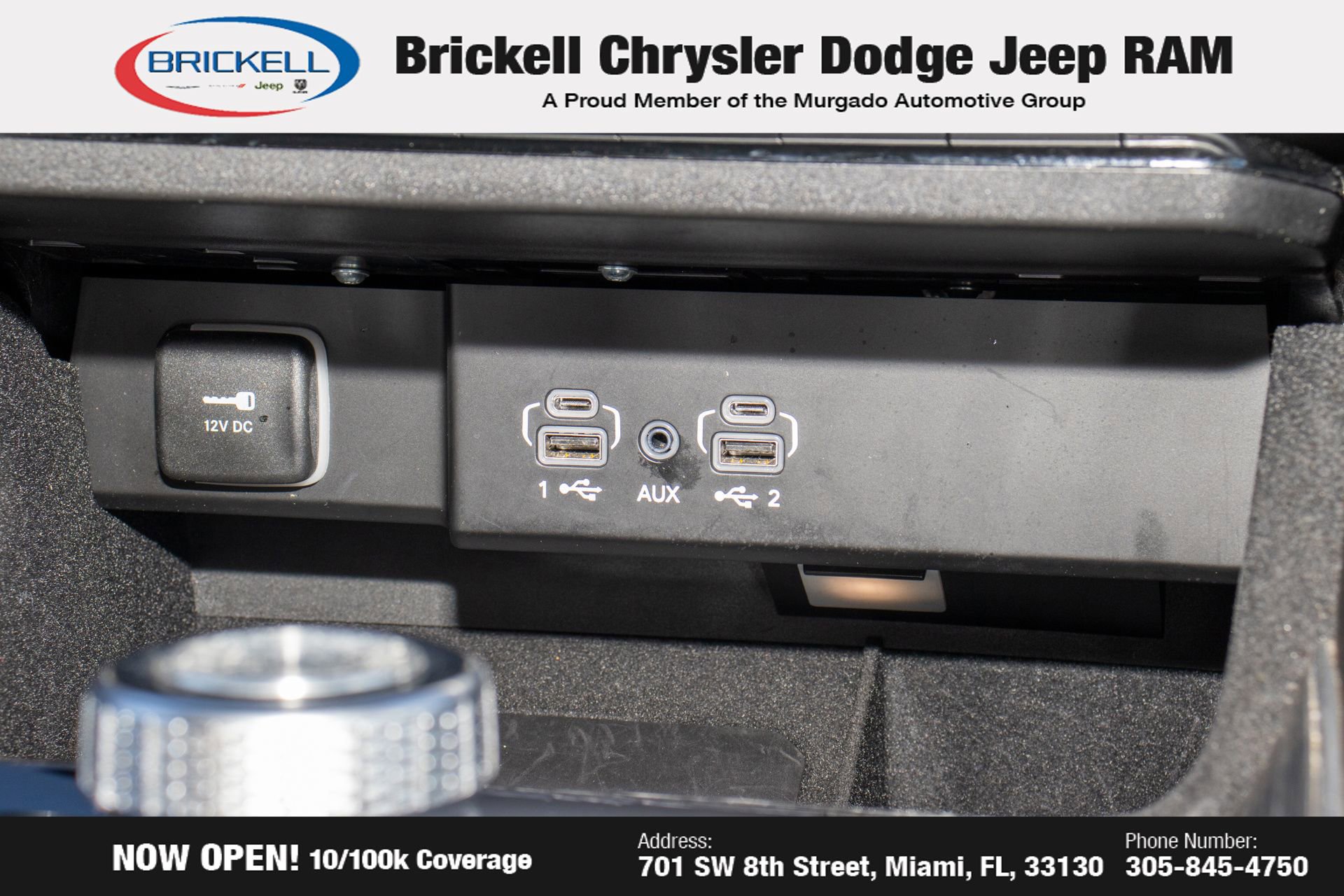 Used 2024 Jeep Wagoneer Series II w/ Flexible Seating Group image 25