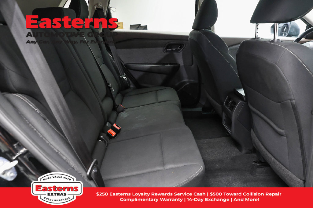 Used 2023 Nissan Rogue S AWD/4WD image 25